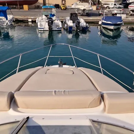 Sol Boat St Raphael Marina Bådhotel *